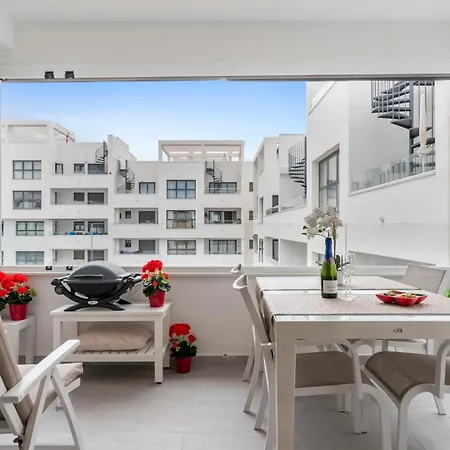 Casa De Tulipanes Estepona